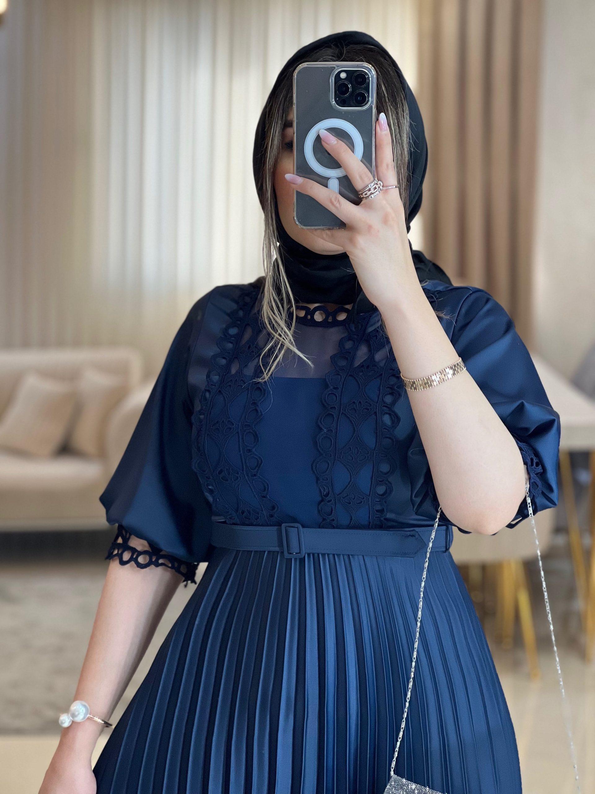 پیراهن پلیسه ژیوا 400